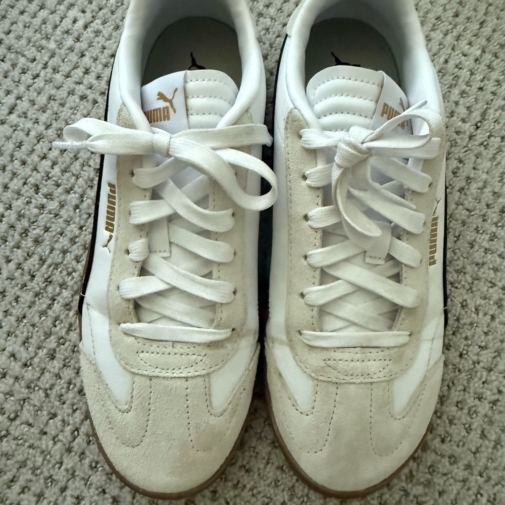 Puma Classic White Sneakers - Worn once!